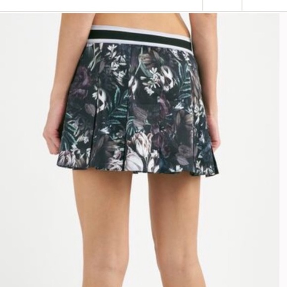 🍄Nike DRI-Fit Flex Floral Pleated Tennis Skirt - Picture 7 of 15